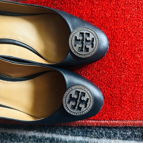 Original Tory Burch, very comfortable. Just want to replace. - Picture 3 of 7